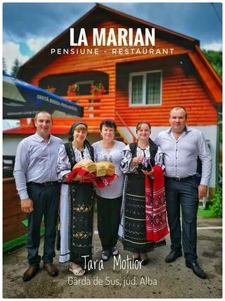 Гостевой дом LA MARIAN Pensiune Restaurant Гырда-де-Сус-0